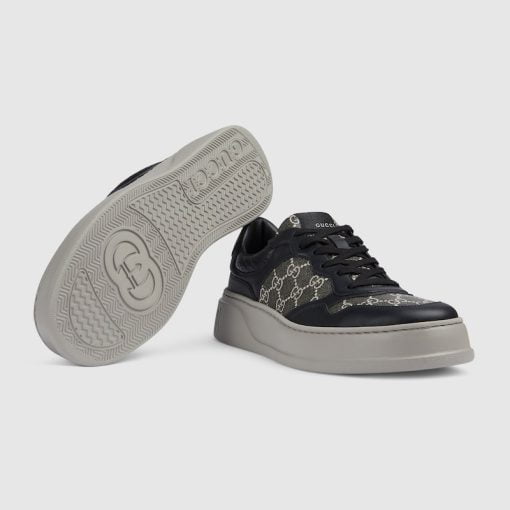 Men's GG Sneaker Black And Grey GG Supreme Canvas - 669582 AACOD 1072