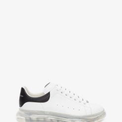 Alexander McQueen Oversized Clear Sole Black - 604232WHX989061