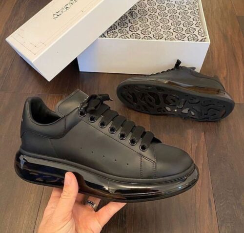 Alexander McQueen Oversized Black Shiny Sole photo review