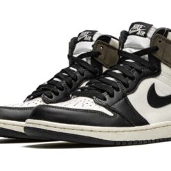 Jordan 1 Retro High Dark Mocha