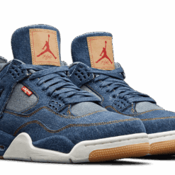 Alternative view of Jordan 4 Retro Levi's Denim