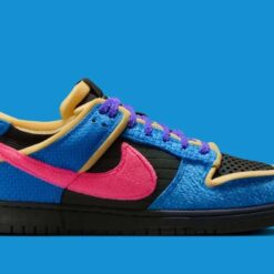 Alternative view of Dunk Low Cactus Plant Flea Market Swamp Sponge Photo Blue