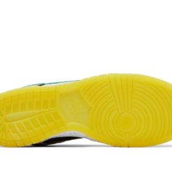 Alternative view of Dunk Low What the Duck Away University of Oregon PE