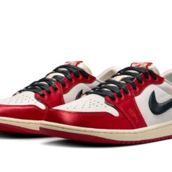 Jordan 1 Low OG Trophy Room Away