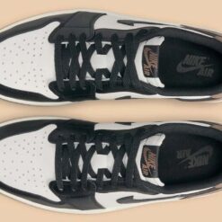 Alternative view of Jordan 1 Low OG Mocha