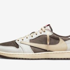 Alternative view of Jordan 1 Low x Travis Scott Sail and Ridgerock Reverse Mocha