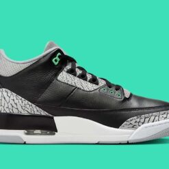 Alternative view of Jordan 3 Green Glow