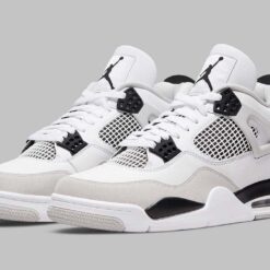 Jordan 4 Retro Military Black