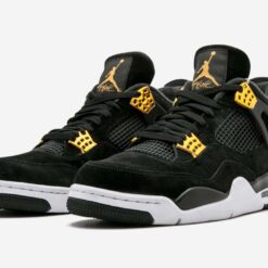 Jordan 4 Retro Royalty