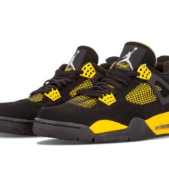 Jordan 4 Retro Thunder 2012
