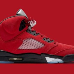 Alternative view of Jordan 5 Retro Raging Bull Red
