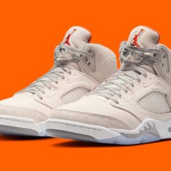 Jordan 5 Retro SE Craft Light Orewood Brown