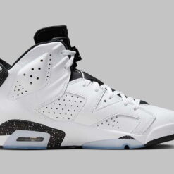 Alternative view of Jordan 6 Retro Reverse Oreo