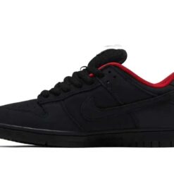 Alternative view of SB Dunk Low Supreme 94 Black
