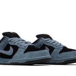 SB Dunk Low Supreme 94 Ocean Fog